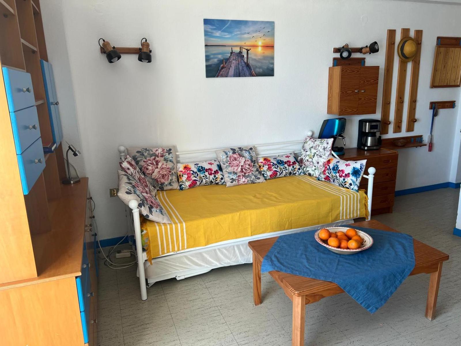 Atlas Apartment With Private Beach And Seaview Blue Loutráki Eksteriør billede
